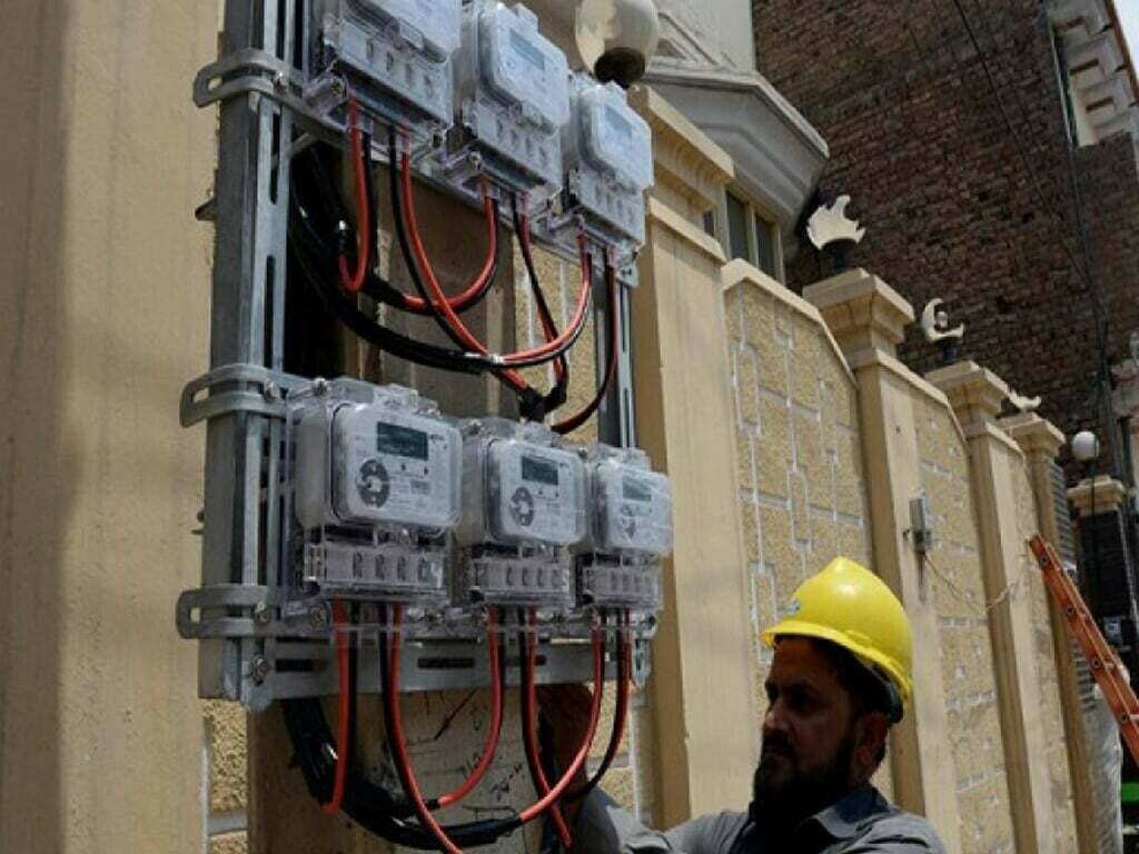 Power subsidy reform: Economic necessity and political risk